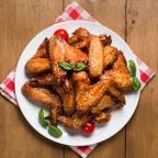 Best Hunan Deep- Fried Chicken Wings In Spicy Sauce (6) in Atlanta, GA