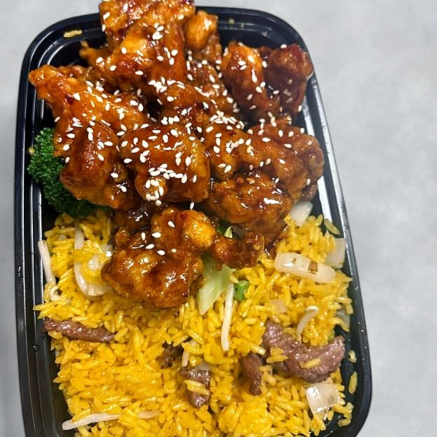 Best C20. Sesame Chicken Combination Platter in Philadelphia, PA
