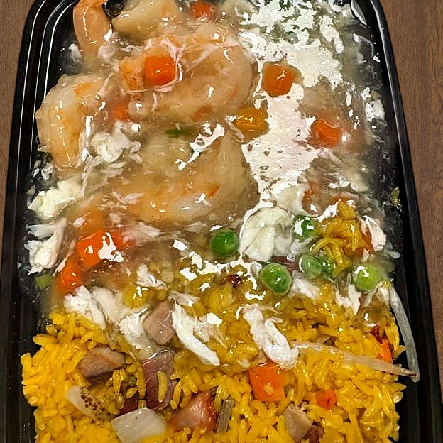 Best C18. Shrimp with Lobster Sauce Combination Platter in Philadelphia, PA