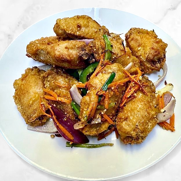 Best E18 椒盐鸡 Salt and Pepper Chicken Wings(10) in South San Francisco, CA