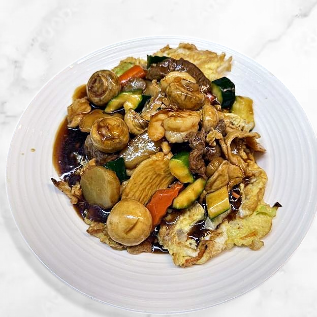 Best J6 什锦芙蓉蛋 Combination Egg Fu Yung in South San Francisco, CA