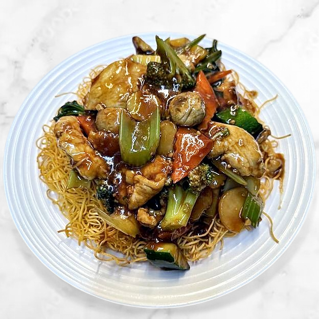 Best M7 鸡煎面 Chicken Pan Fry Noodle in South San Francisco, CA