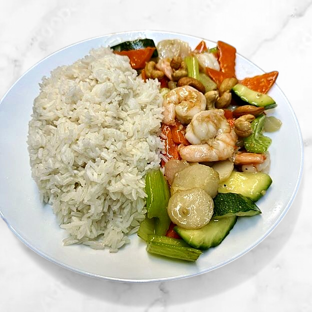 Best 腰果雞 / Cashew Chicken in South San Francisco, CA