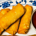 Best 虾春卷 Shrimp Egg Roll (Extra Shrimp) in Waterloo, IA