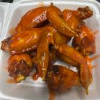 Best Spicy Buffalo Chicken Wings (10) in Key West, FL