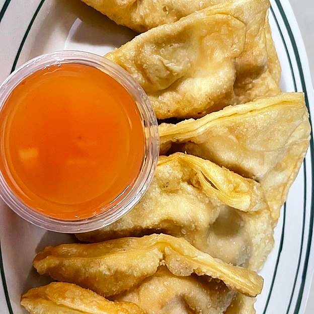 Best Crab Rangoon in Chicago, IL
