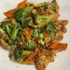 Best 4. Broccoli Chicken (Lunch) in Lawrenceville, GA