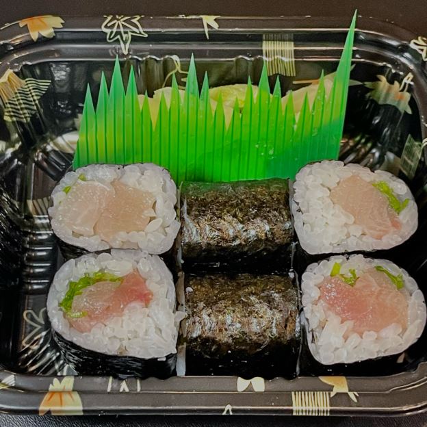 Best Yellowtail Scallion Roll in Mt Laurel, NJ