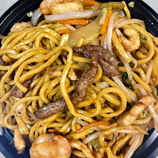 Best Combination Lo Mein in Alexandria, VA