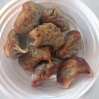 锅贴 Fried Dumpling (8)