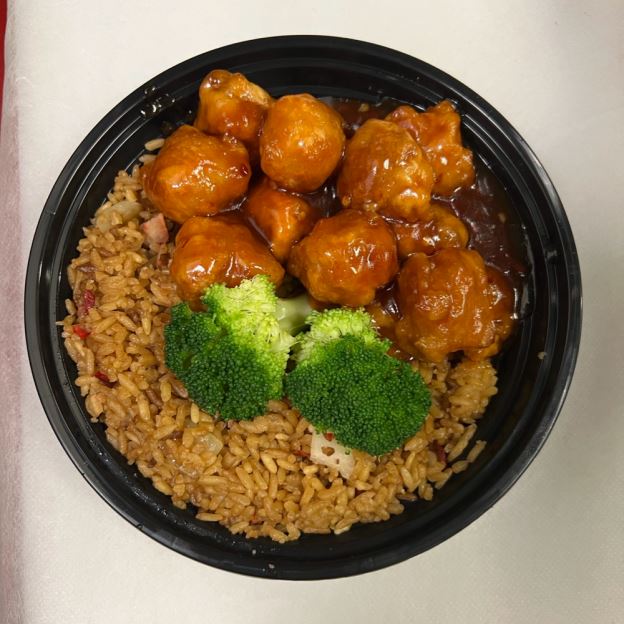 Best General Tso's Chicken in Fairview Park, OH