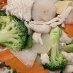 Best Steamed Sliced Chicken W. Mixed Vegetables in Wallingford, CT