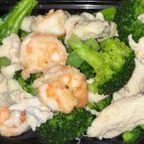Best Steamed Shrimp and Chicken w. Broccoli in Wallingford, CT