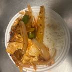 Best L13. Sliced Chicken with Garlic Sauce (Lunch) in Trenton, NJ