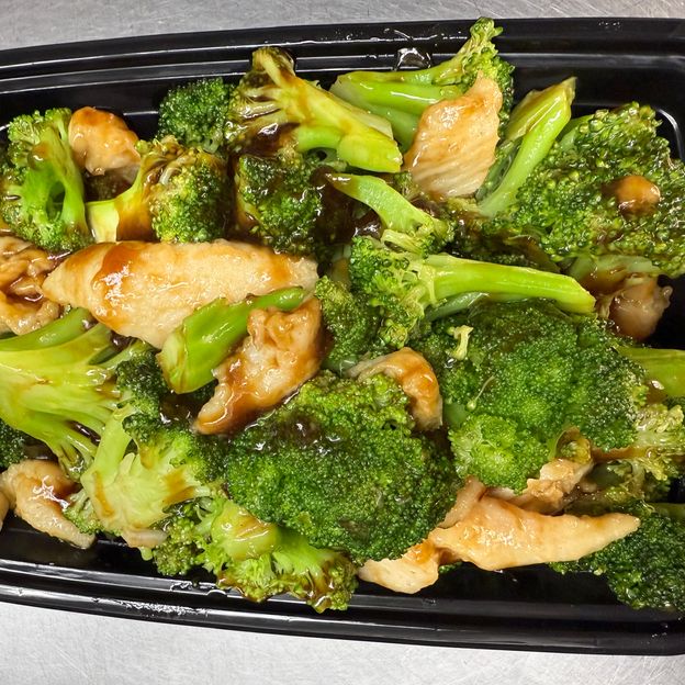 Best Chicken w. Broccoli in Raleigh, NC