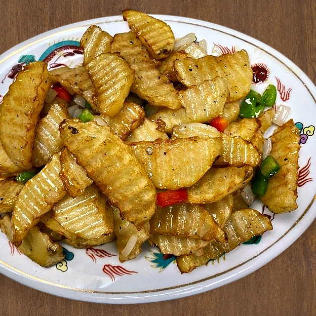 Best Potatoes 炒土豆 in Victoria, TX