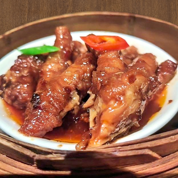 Best 4. 豉汁风瓜 Chicken Feet in Victoria, TX