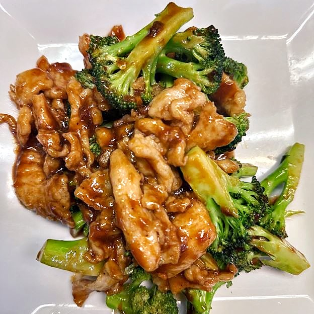Best 芥兰鸡 Chicken with Broccoli in Plymouth, MN