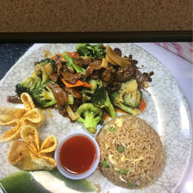 Best Beef w. Broccoli in Raymore, MO