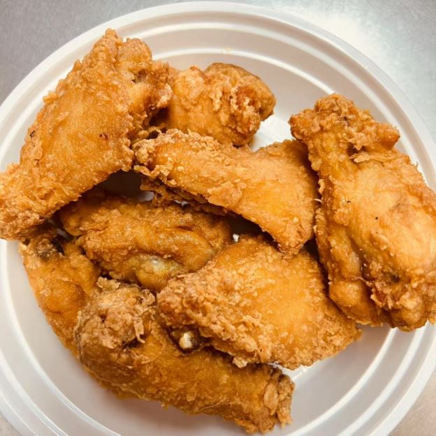 Best Fried Chicken Wing (8)炸鸡翅 in Greenville, SC