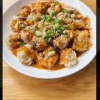 Best Wonton with Spicy Sauce in Wethersfield, CT