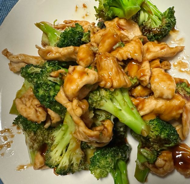 Best Chicken with Broccoli in Stratford, CT