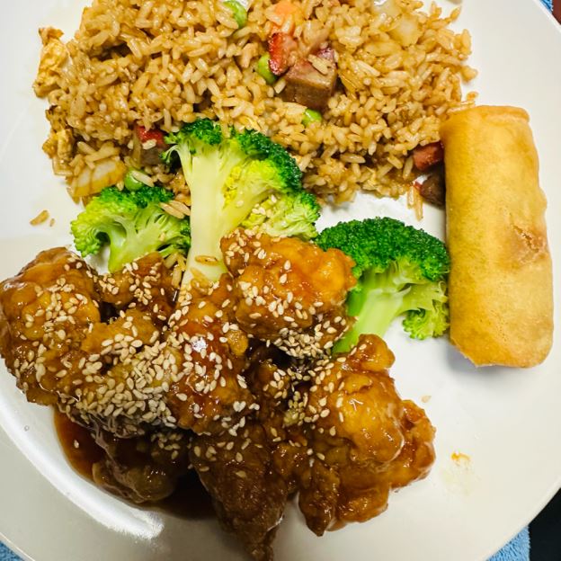 Best Lunch Sesame Chicken in Stratford, CT