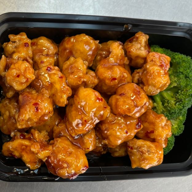 Best General Tso's Chicken  左宗鸡 in Woodbridge, VA