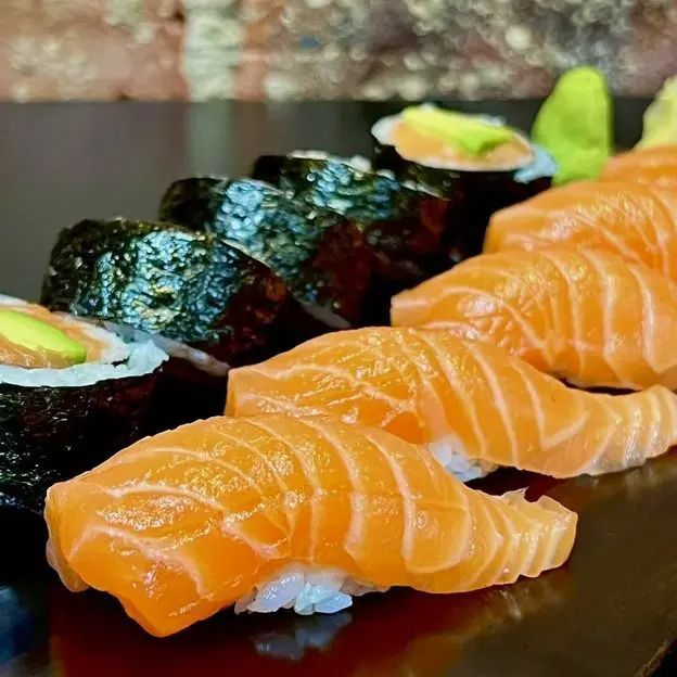 Best Nigiri Box (Salmon) in New York, NY