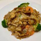 Best Pad See-Ew Lunch Special in Rancho Cordova, CA