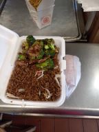 Best Beef w. Broccoli (Lunch) in Brockton, MA
