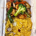 Best L17. Chicken with Garlic Sauce Lunch in Fairview, NJ