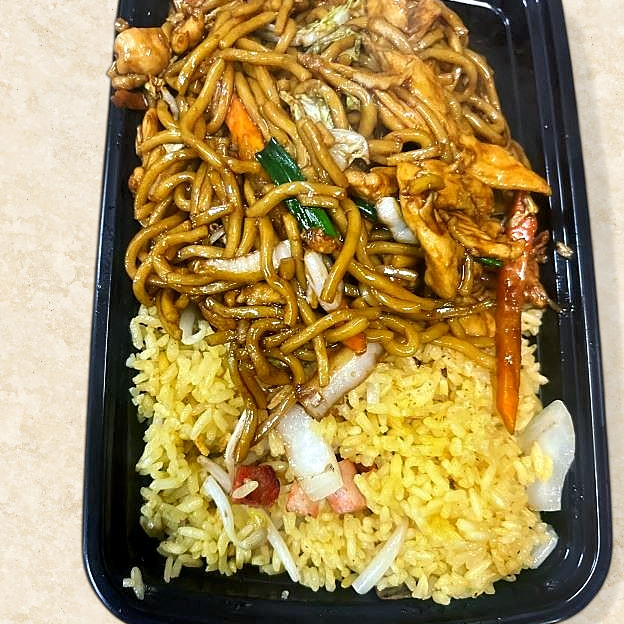 Best Chicken Lo Mein Combo Platter in Fairview, NJ