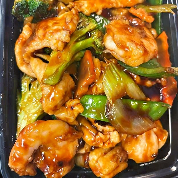 Best Szechuan Shrimp and Chicken in Fairview, NJ