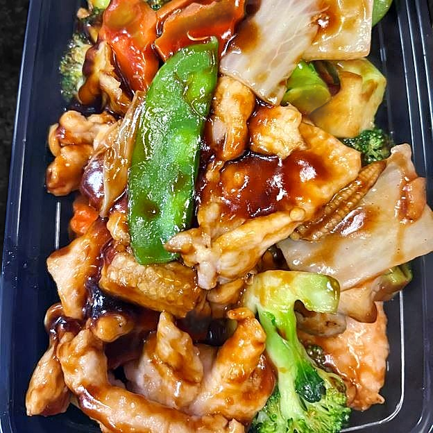 Best Chicken with Mixed Vegetables in Fairview, NJ