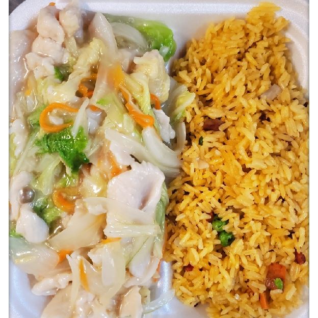 Best 1. Chicken Chow Mein (Everyday Sp.) in Hickory, NC