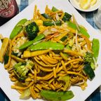 Best Vegetable Lo Mein 蔬菜捞面 in Richmond, TX