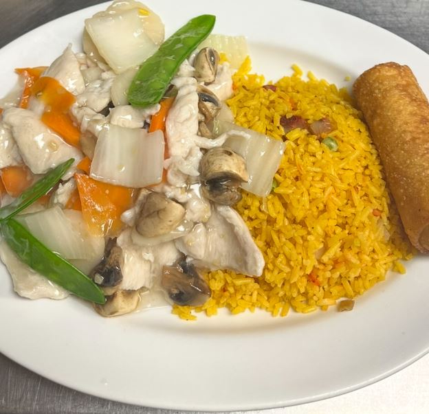 Best Moo Goo Gai Pan (Combo Plate) in Panama City Beach, FL