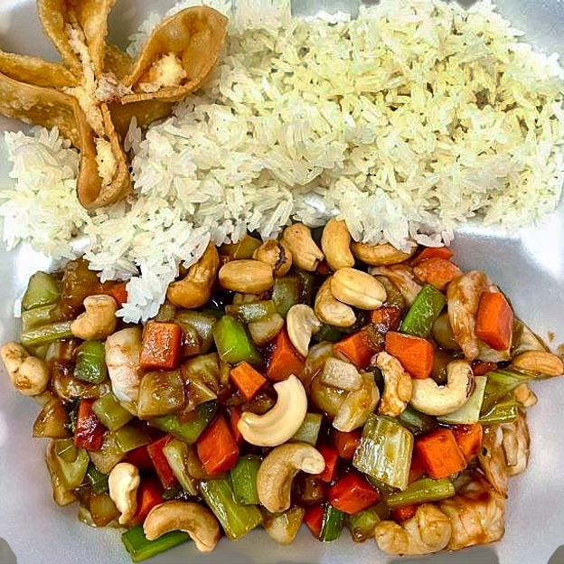 Best Shrimp with Cashew Nuts (Lunch) in Wichita, KS