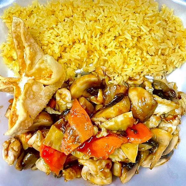Best Chicken with Mushrooms (Lunch) in Wichita, KS