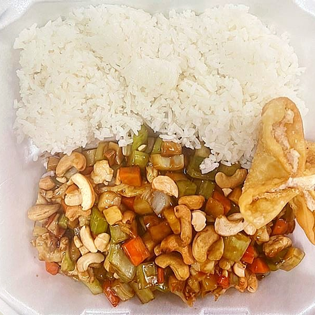 Best Chicken with Cashew Nuts (Combo Platter) in Wichita, KS