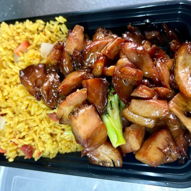 Best Bourbon Chicken (Combination) in Coral Springs, FL