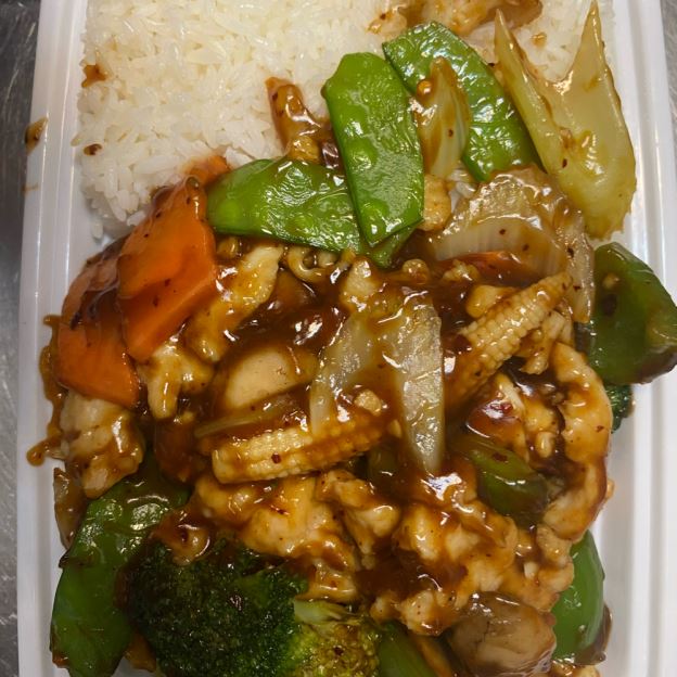 Best Hunan Chicken in Monroeville, PA