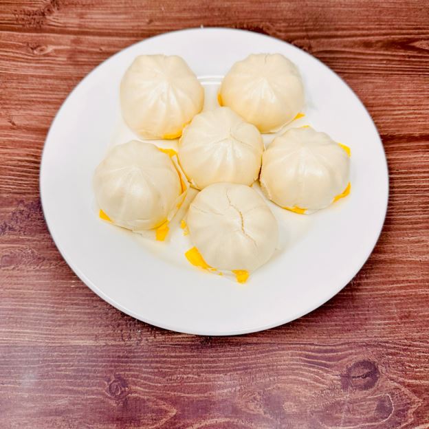 Best Creamy Custard Buns (6) in Carson City, NV