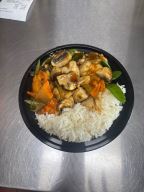 Best 蘑菇鸡 Chicken with Mushroom in Portland, CT