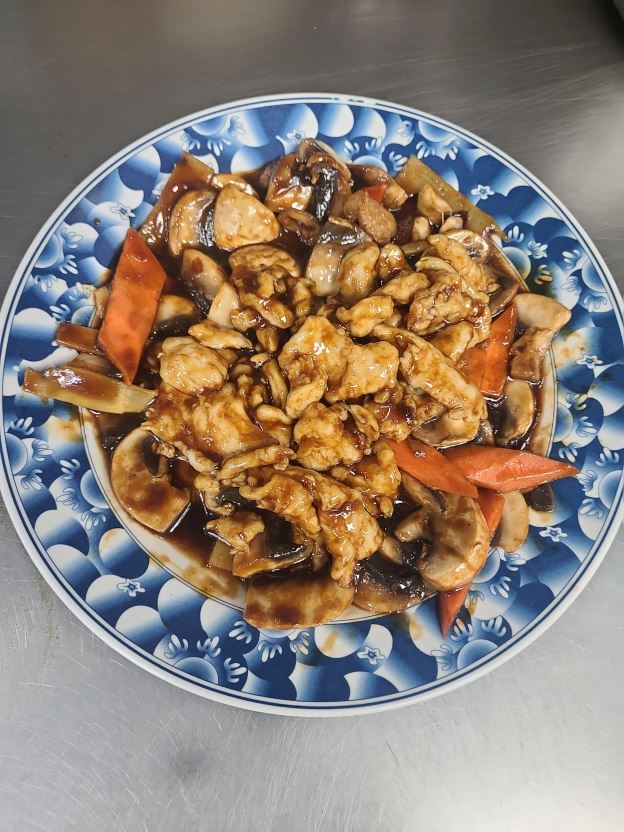 Best C16. Mushroom Chicken in Lewisville, TX