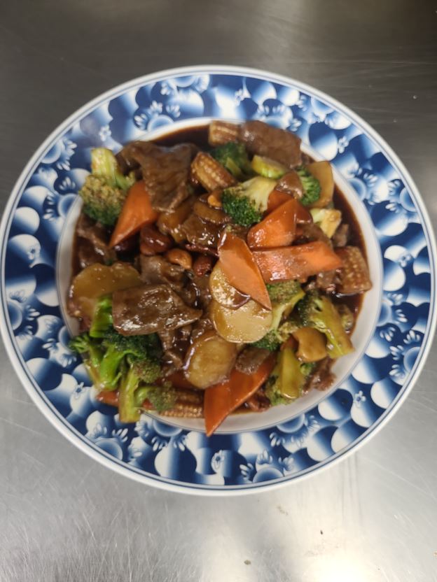 Best B8. Cashew Beef in Lewisville, TX