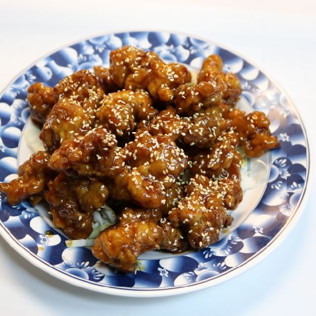 Best SP21 Sesame Chicken (Dinner Special) in Lewisville, TX