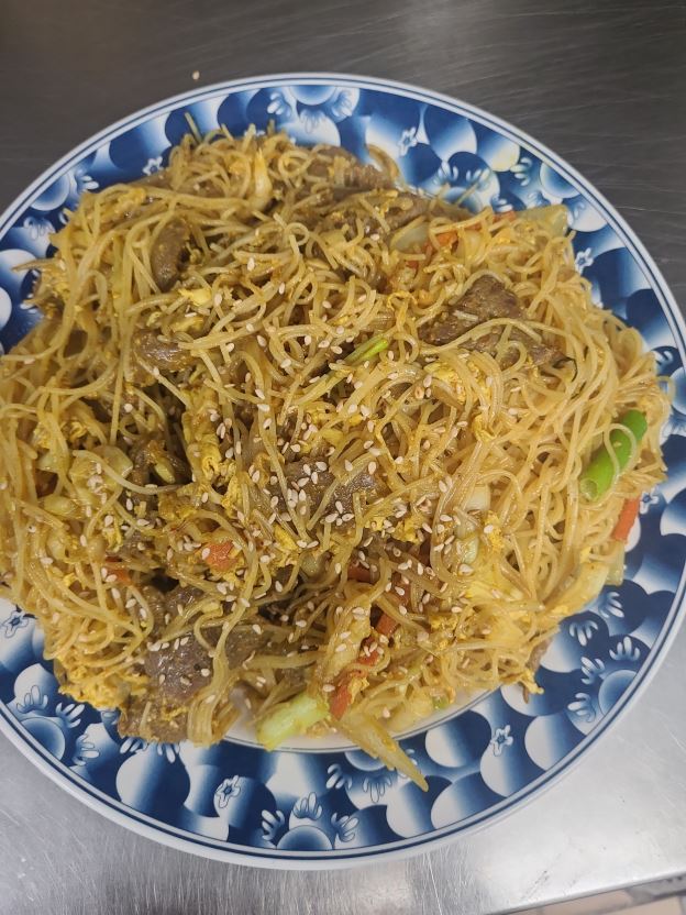 Best Singapore Rice Noodle Beef in Lewisville, TX