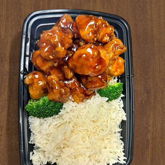Best C9. General Tso's Combo Platter in Bethlehem, PA